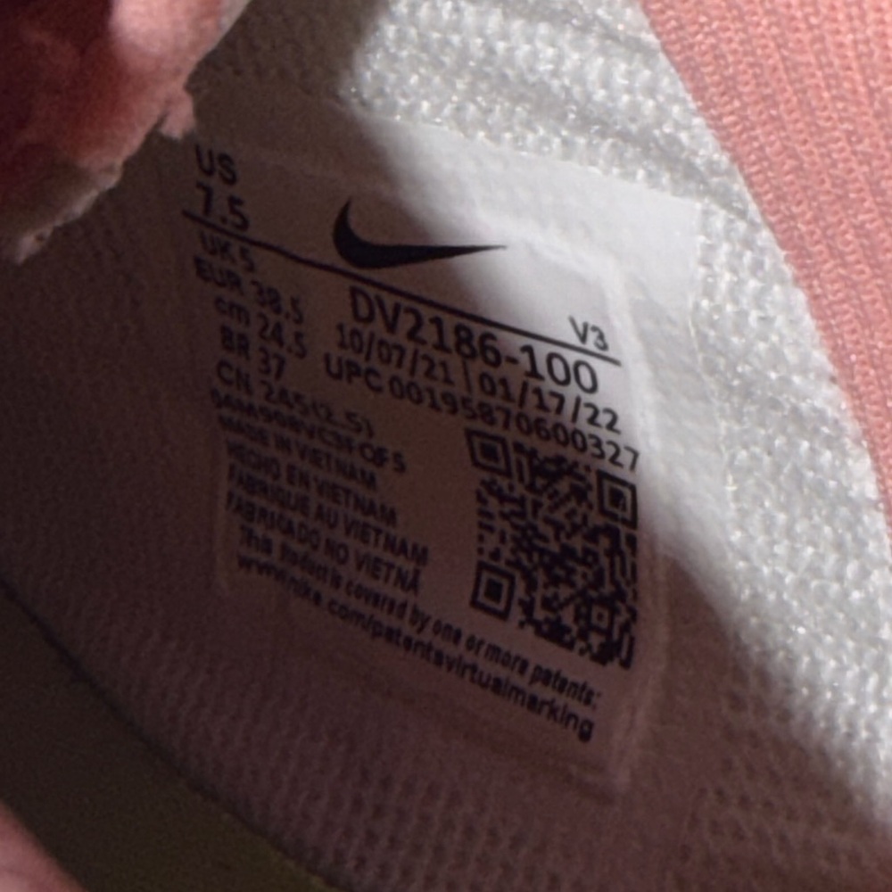 Customized af1 ? Never worn js been in the box